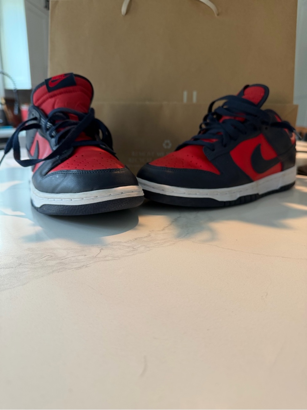 Nike Kids Low-Top Sneakers in Red and Black